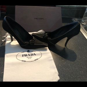 PRADA HEELS.... STUNNING!!